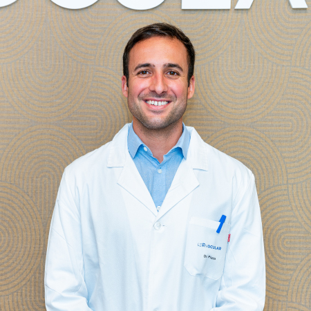 Dr. Médico oftalmólogo - Carlos Plaza
